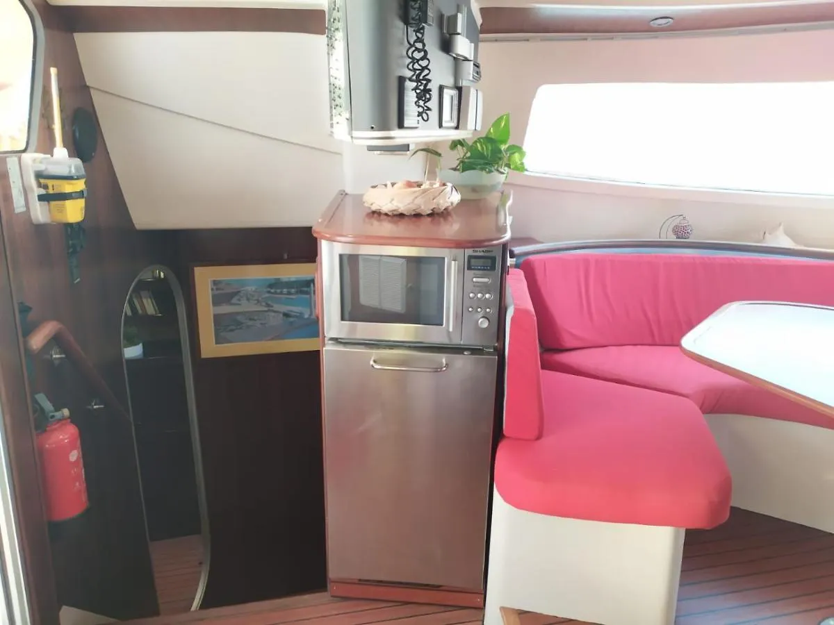 Imagine972 Martinique Bateau Hotel A Quai Le Marin 3 Cabines 3 Salles De Bains 6 Pers Maxi Botel