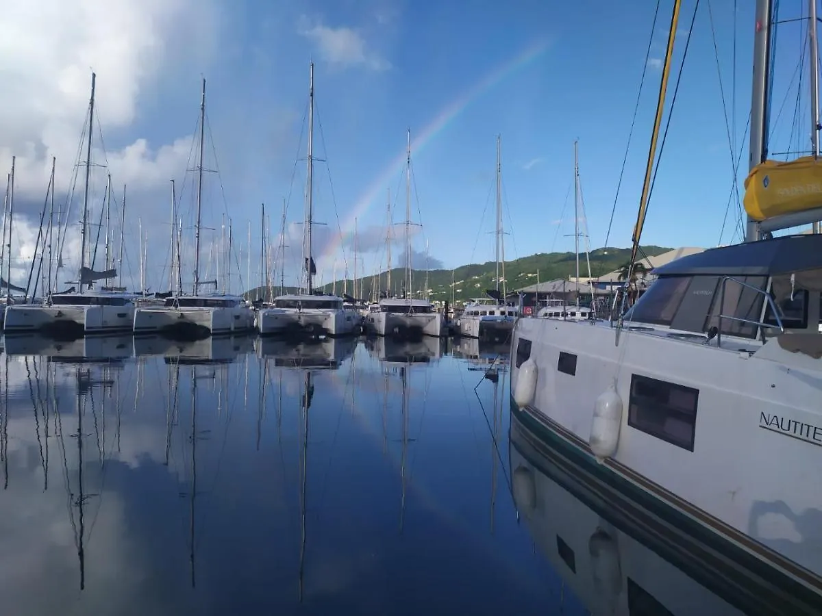 Imagine972 Martinique Bateau Hotel A Quai Le Marin 3 Cabines 3 Salles De Bains 6 Pers Maxi