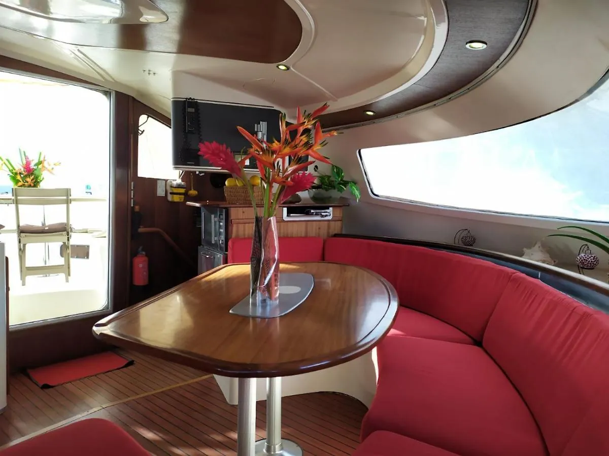 Imagine972 Martinique Bateau Hotel A Quai Le Marin 3 Cabines 3 Salles De Bains 6 Pers Maxi