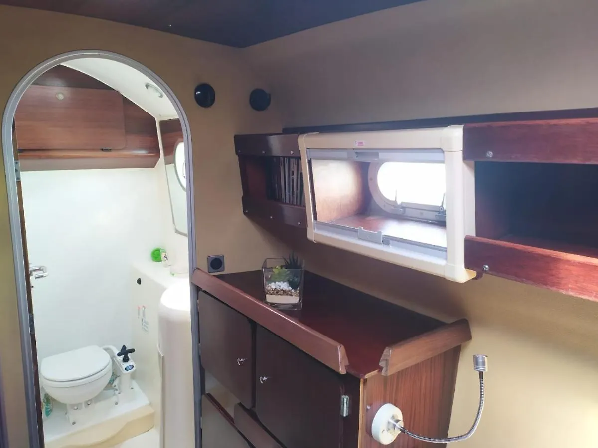 Imagine972 Martinique Bateau Hotel A Quai Le Marin 3 Cabines 3 Salles De Bains 6 Pers Maxi